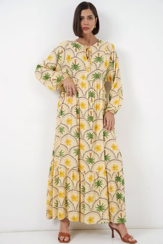 Tropisches Maxi-Kleid mit Knopfverschluss