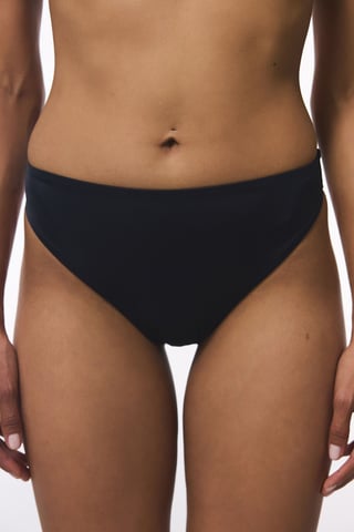 Hochtaillierte Bikini-Unterteile mit hohem Beinausschnitt