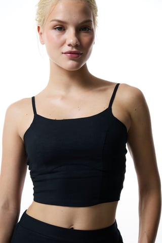 Quadratischer Ausschnitt Cut-Out Crop Cami
