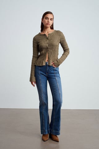 Strukturierte Strick-Bluse mit Knopfleiste