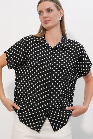 Big Dart Bedruckte Krepp-Knopfbluse - Schwarz
