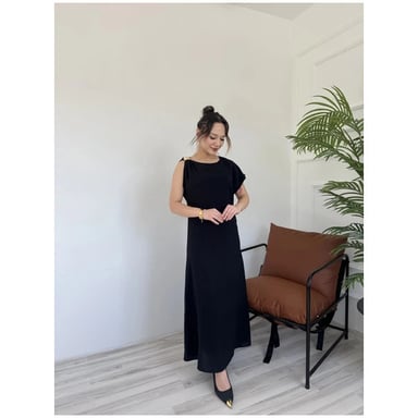 Damenkleid mit Schulterapplikation, Schwarz