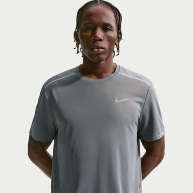 Nike - "Miler" T-Shirt für Herren, Reflektierende Details (Rauch-Grau)