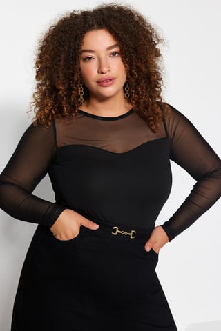 Trendyol Curve Damen Schwarz Einfarbig Lang Tailliert Große Größen Blusen