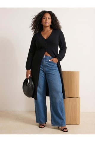 Trendyol Curve Damen Schwarz Einfarbig Lang Tailliert Große Größen Cardigans
