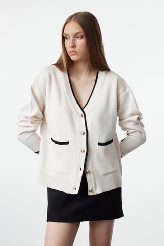 TRENDYOLMİLLA Damen Ecru Colour-Block Lang Oversize Cardigans