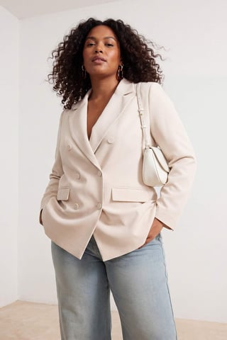Trendyol Curve Damen Ecru Einfarbig Lang Regular Fit Große Größen Blazer