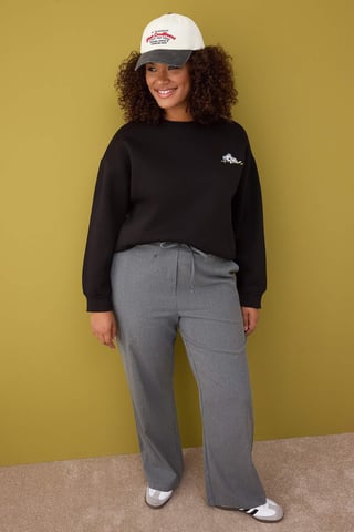 Trendyol Curve Damen Schwarz Animal-Print Lang Regular Fit Große Größen Sweatshirts