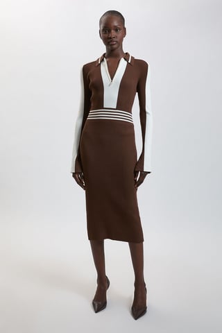 Rippstrick-Polokleid mit Reißverschluss in Midilänge