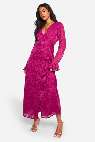 Boohoo Tall Wickelkleid mit Floral-Burnout und Rüschen