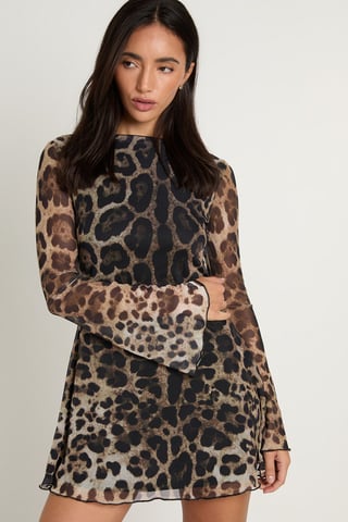 Boohoo Leopard Mesh Minikleid mit ausgestellten Ärmeln