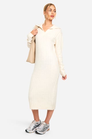 Boohoo Weiches Strick-Midaxikleid mit breitem Rippkragen