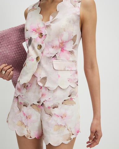 River Island Damen Shorts Rosa Blumenmuster mit Bogenkante und Reißverschluss