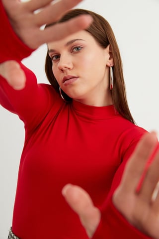 Bipantolon Damen-Bodysuit mit Slim Fit und halbem Rollkragen