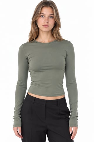 Slim-Fit-Bluse mit Rundhalsausschnitt und langen Ärmeln