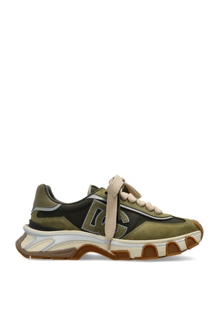 Sportschuhe mit Logo