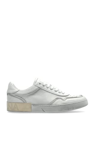 Sportschuhe mit `Vintage`-Effekt