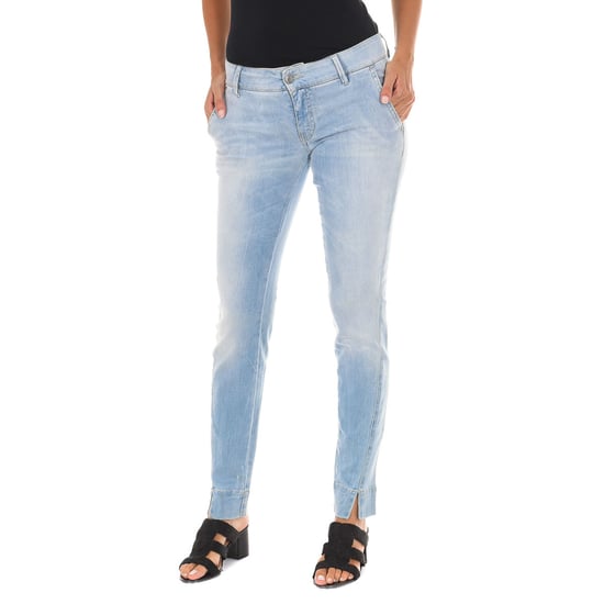 Lange Jeanshose mit getragenem Effekt und schmalem Schnitt an den Säumen 70DBF0282-D762 Damen - Image 1