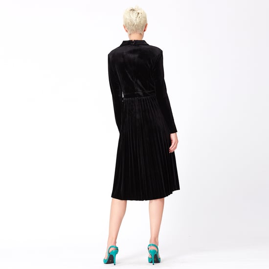 Kleid in Wickeloptik aus Samt - Image 4