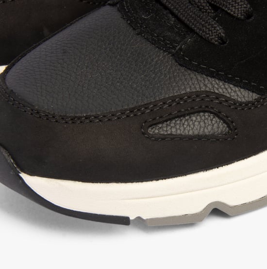 U0903-00 Mens Shoes Black