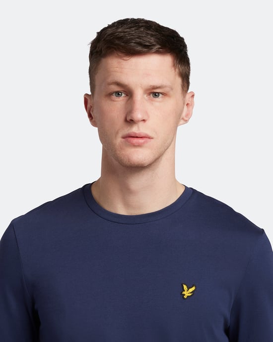 Lyle & Scott Schlichtes Langarm-T-Shirt in Navy - Image 4