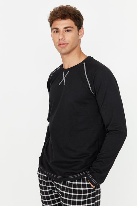 Trendyol Hommes Col en V Pyjama Ensemble 2 pieces - Image 3