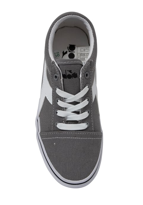 Diadora Ollie Cranberry Mens Grey Plimsolls