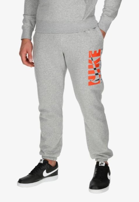 Nike Herren Sportswear Jogger in Grau - Image 1