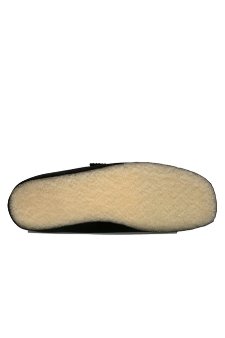 Clarks Originals Wallabee Schuh Schwarz Wildleder - Image 4