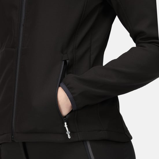 Regatta Womens/Ladies Ared III Soft Shell Jacket (Black)