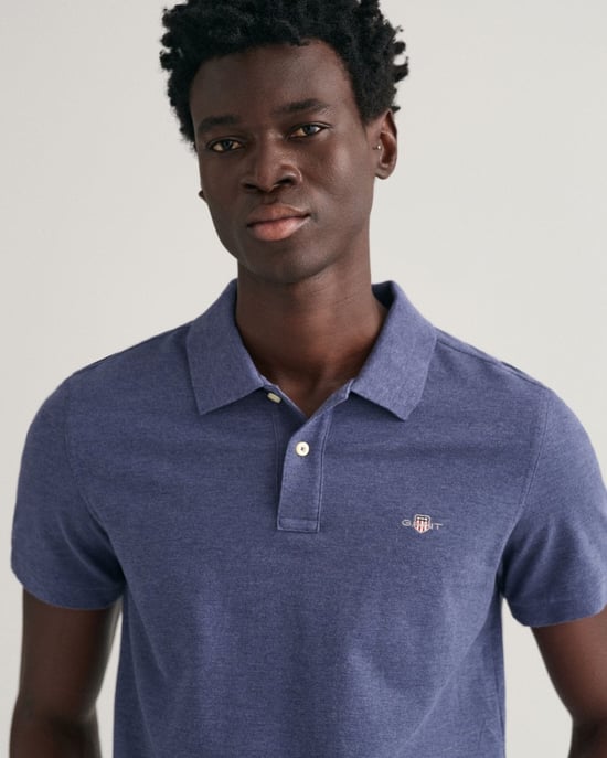 GANT Herren Slim Fit Kurzarm-Piqué-Poloshirt mit Schild-Logo - Image 3