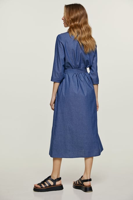 Himmelblaues Midikleid mit Gürtel - Image 3