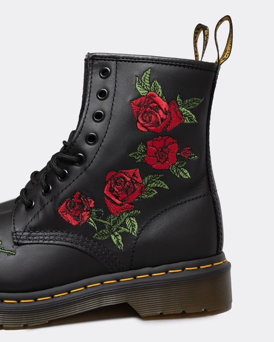 Kaufen Sie Dr. Martens 1460 Vonda Damenstiefel In Schwarz - Image 3