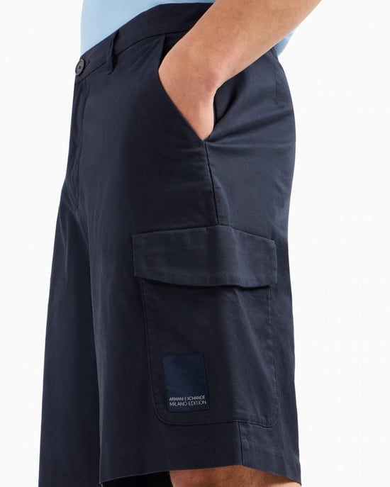 Armani Exchange Herren Milano Edition Cargo-Shorts - Image 3