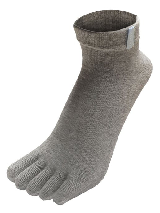 TOETOE - Herren & Damen Essentielle Feuchtigkeitsableitende Baumwollknöchelzehensocken - Grau - Image 1