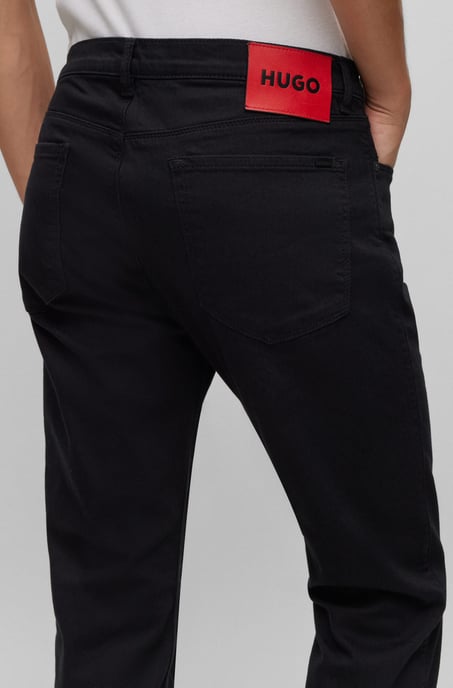 Men's Hugo Slim-Fit Comfort Stretch Jeans in Black - Image 4