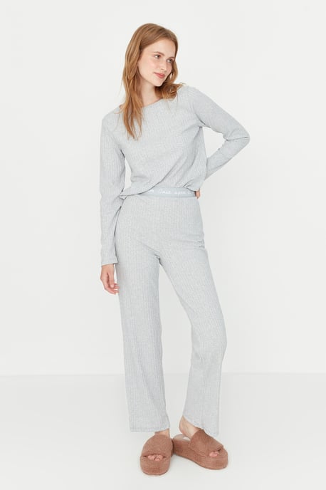 Trendyol Femmes  Vélo Collier Pyjama Ensemble 2 pieces - Image 2