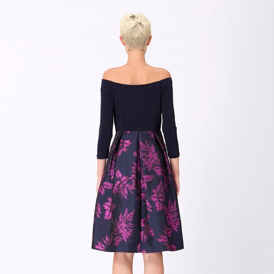 Kleid aus Bi-Material mit floralem Brokat - Image 4