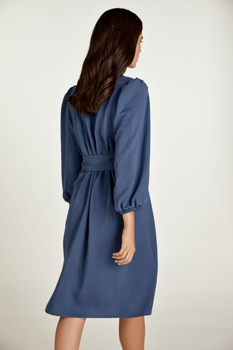 Langärmeliges Indigokleid aus Tencel mit Gürtel - Image 2