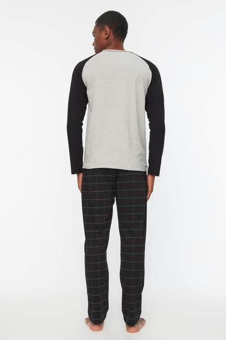 Trendyol Hommes Vélo Collier Pyjama Ensemble - Image 6