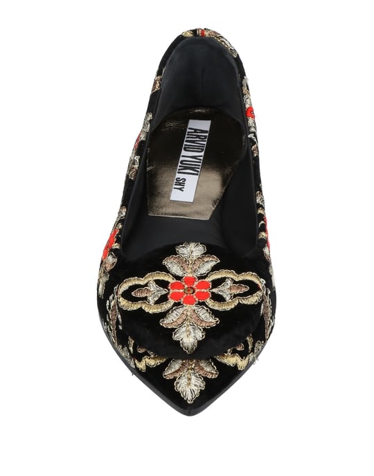 Shy By Arvid Yuki Black Print Pointed Ballet Flats
