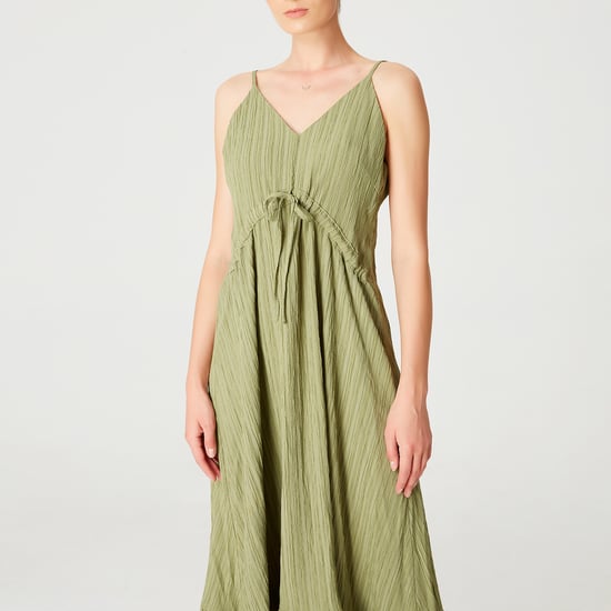 Trapeze midi dress with drawstring and thin shoulder straps