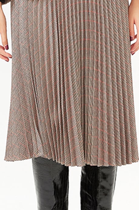 Faltenrock und kontrastierende elastische Taille - Image 4