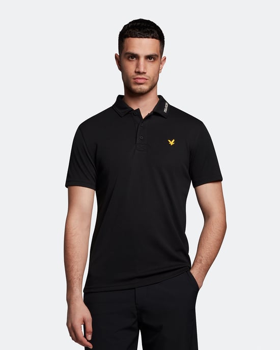 Lyle & Scott Golf Kragen Logo Technisches Poloshirt in Schwarz - Image 1
