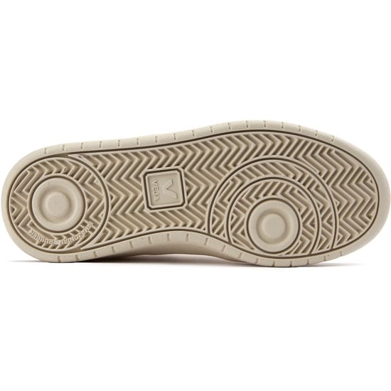 Veja V-90 Sneaker - Image 4