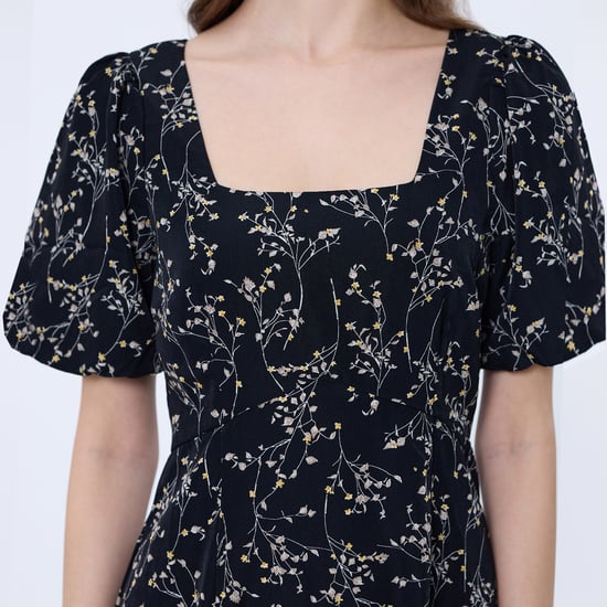 Kleid mit quadratischem Ausschnitt und Liberty-Print - Image 6