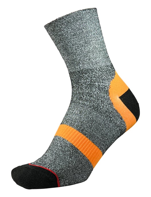 1000 Mile - Herren Approach Repreve Doppel-Lagen Atmungsaktive Blasenfreie Socken - Anthrazit / Orange - Image 1