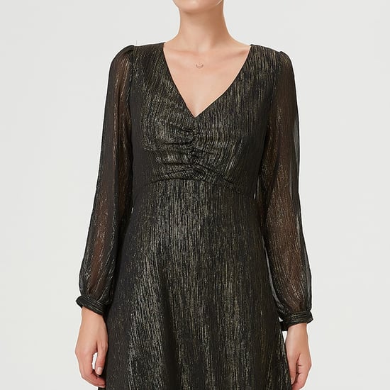 Midikleid mit goldenem Glitzereffekt und V-Ausschnitt - Image 6
