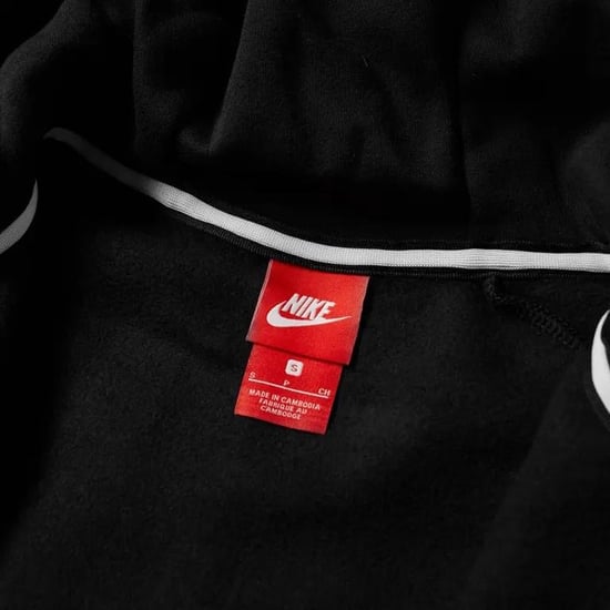Nike Air Fleece Herren Zip durch Hoodie In schwarz - Image 6
