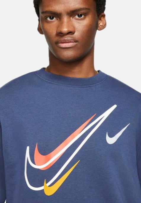 Nike Herren Multi Swoosh Crew Neck Trainingsanzug in Navy - Image 4